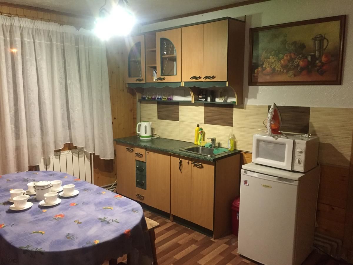Лоджи Guest House U Myrona Яремче