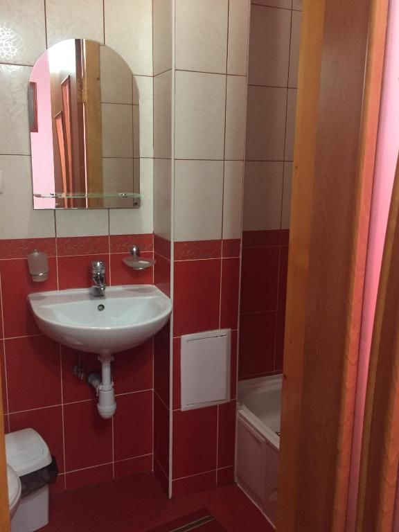 Лоджи Guest House U Myrona Яремче