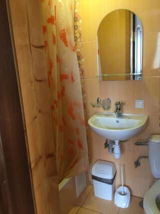 Лоджи Guest House U Myrona Яремче Двухместный номер с 1 кроватью-10