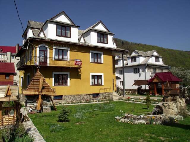Лоджи Guest House U Myrona Яремче-3